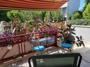 Intero appartamento con giardino e parcheggio